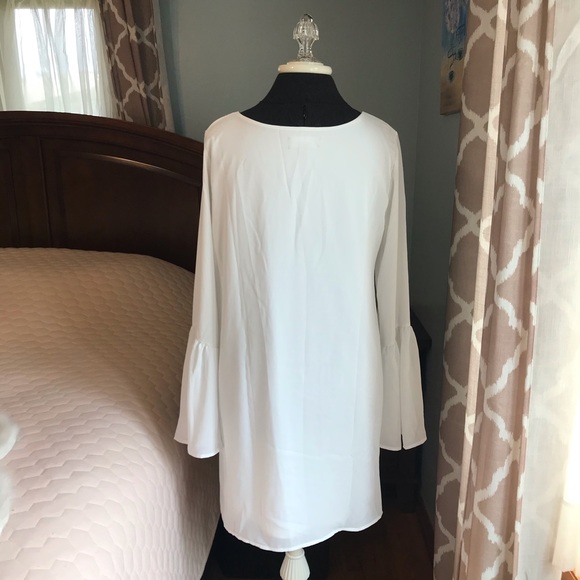 Lulus ⚜️ White Draping Bell Sleeve Tunic/Dress - Picture 4 of 6